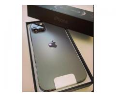 Apple iPhone 12 Pro 128GB costo 550EUR, iPhone 12 64GB costo 430EUR, iPhone 12 Pro Max 128GB 600EUR