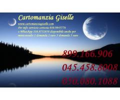 CARTOMANZIA GISELLE E LE SUE PREZIOSE COLLABORATRICI TI INVITANO A PROVARE LE LORO DIVINAZIONI