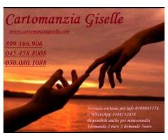 CARTOMANZIA GISELLE E LE SUE PREZIOSE COLLABORATRICI TI INVITANO A PROVARE LE LORO DIVINAZIONI