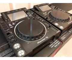 2x Pioneer CDJ-2000NXS2 + 1x DJM-900NXS2 mixer per 1899 EUR , Whatsapp Chat : +27837724253