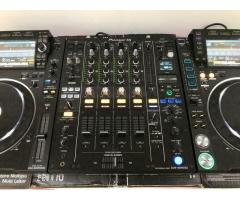 2x Pioneer CDJ-2000NXS2 + 1x DJM-900NXS2 mixer per 1899 EUR , Whatsapp Chat : +27837724253